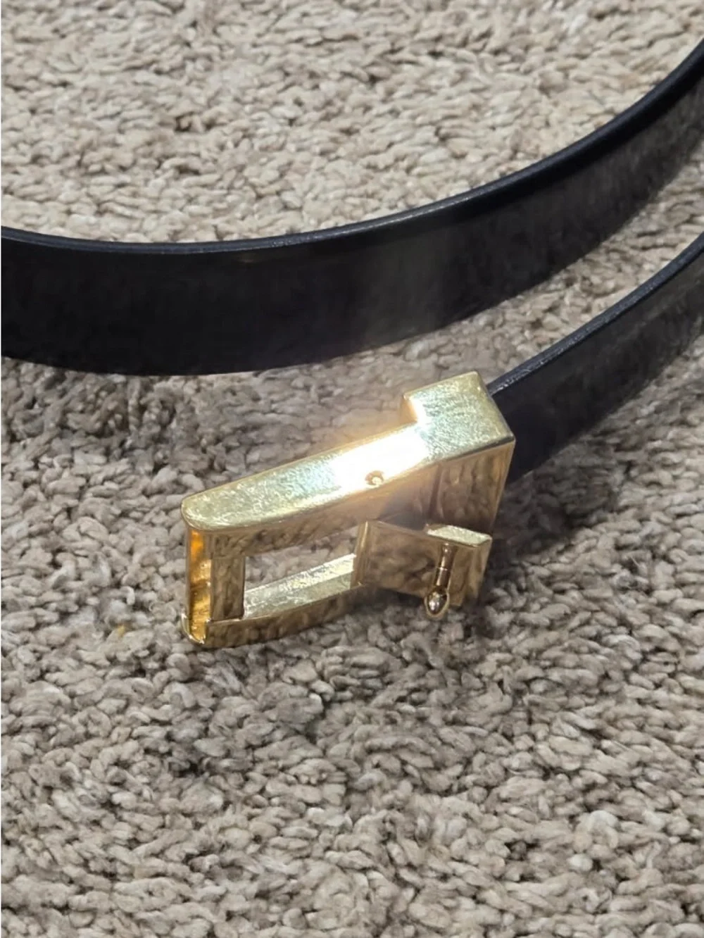 Saint Laurent Black Leather belt with receipt
